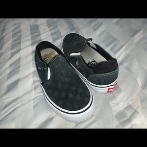 Size: 6.5 Color: Black